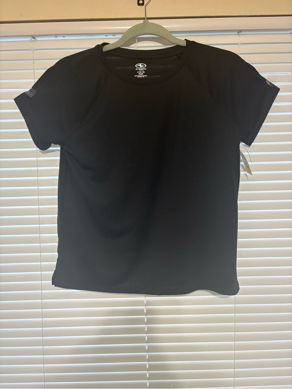 Athletic Works Black Short Sleeve Crewneck Tee